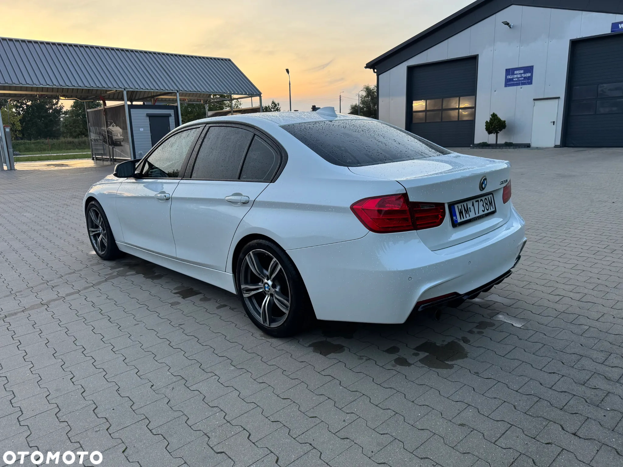 BMW Seria 3 320i Sport Line - 4