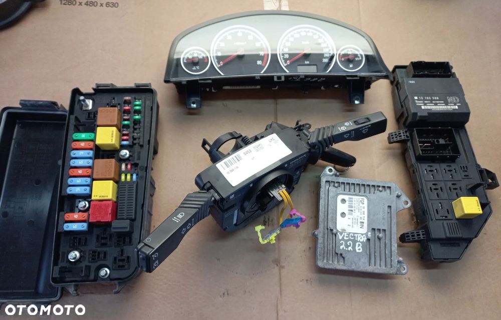 .Vectra C zestaw startowy komputer 2,2 16V Direct benzyna LIFT manual EU Opel