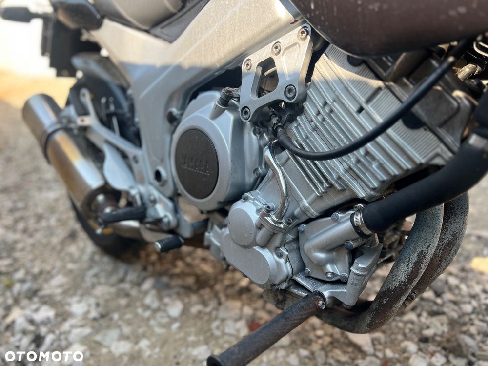 Yamaha TDM - 5