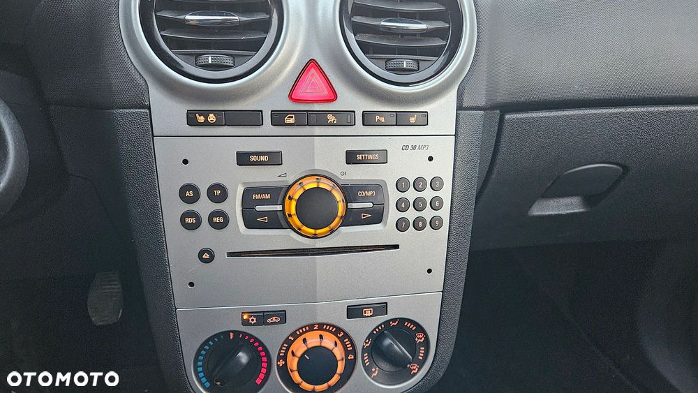 Opel Corsa - 24