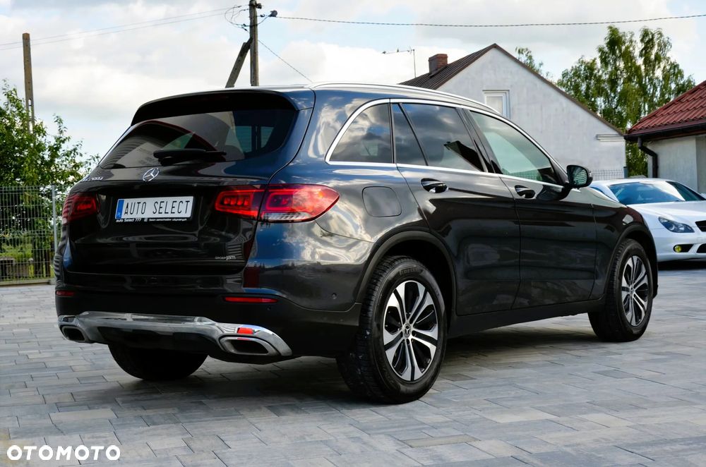 Mercedes-Benz GLC - 7