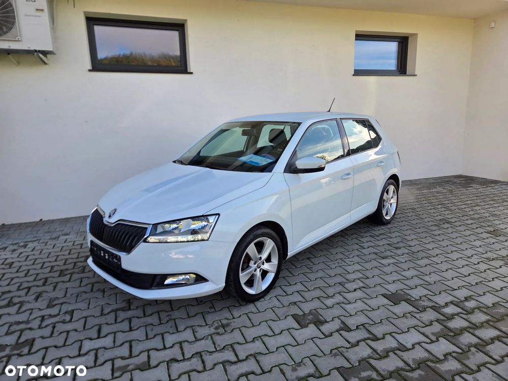 Skoda Fabia - 5