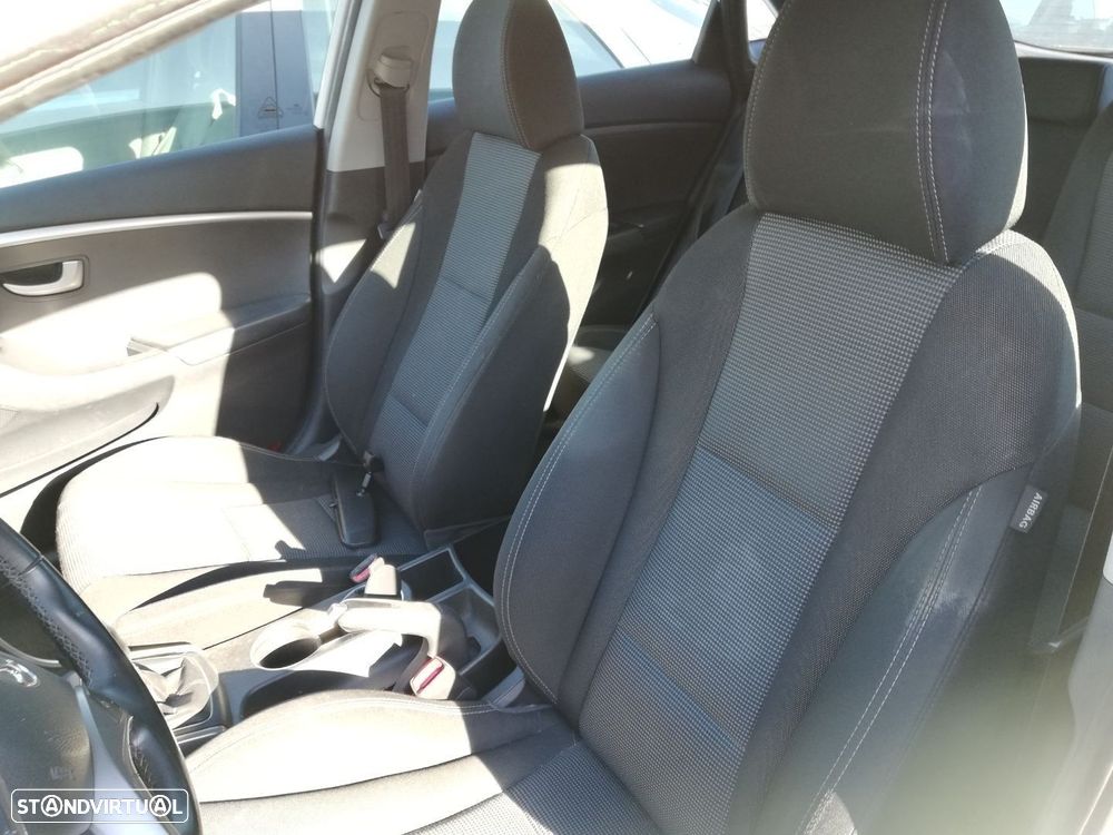 Peças Hyundai i30  2012 - 11