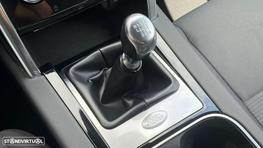 Land Rover Discovery Sport - 14
