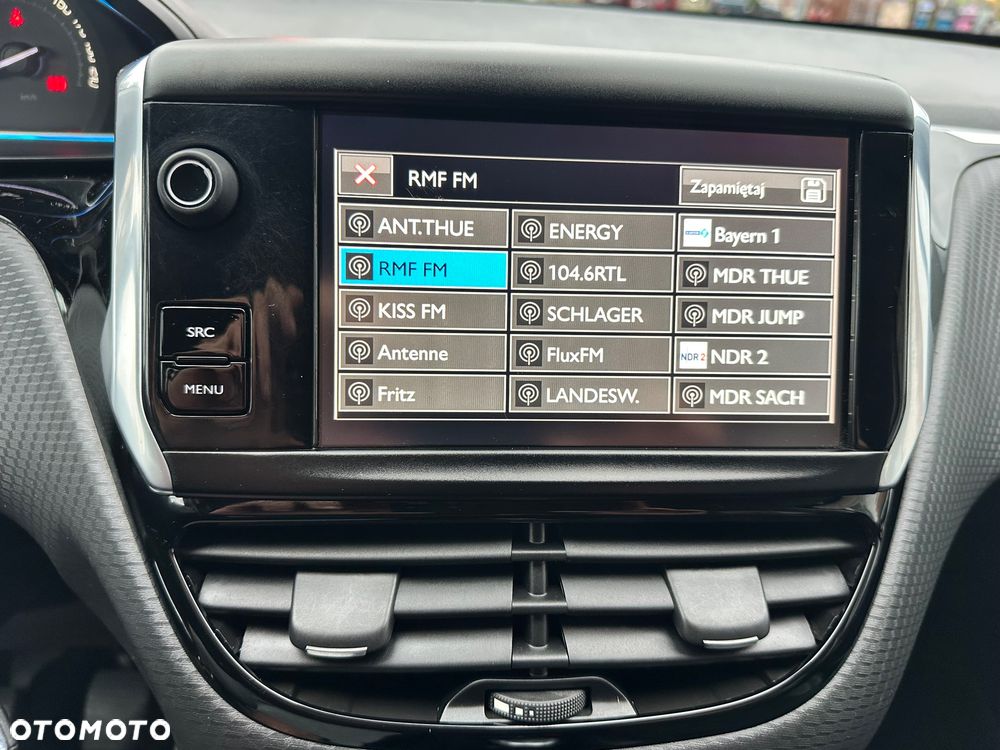 Peugeot 2008 - 30
