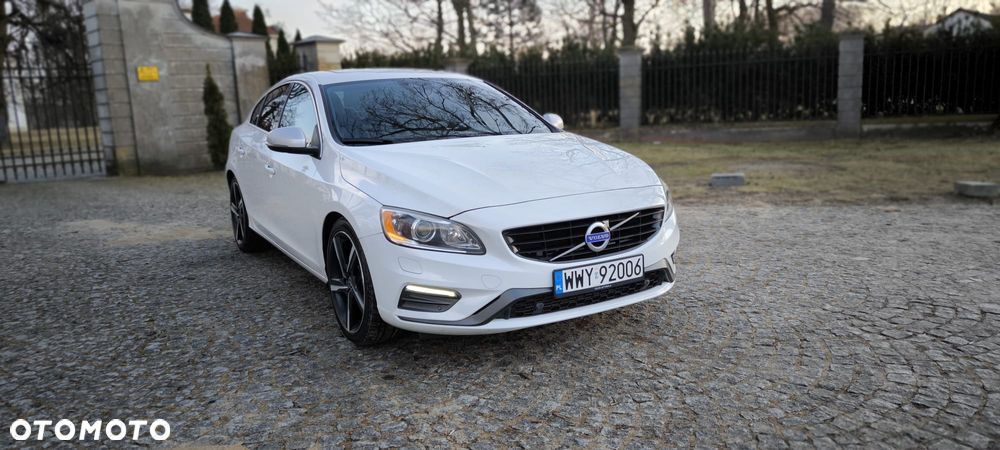 Volvo S60 T5 Geartronic RDesign - 1