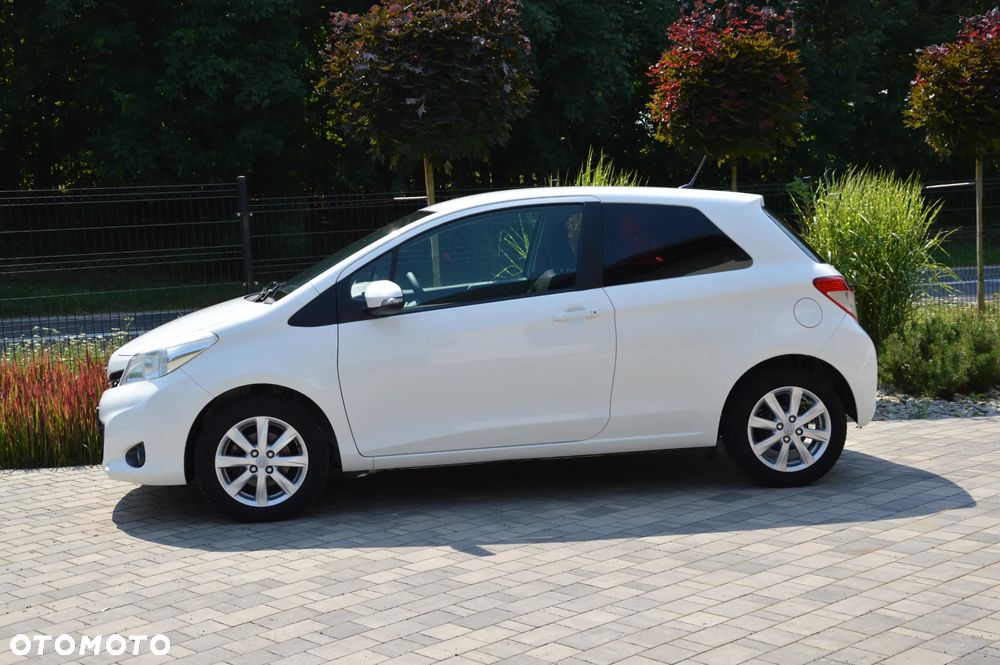 Toyota Yaris 1.0 Entry - 4