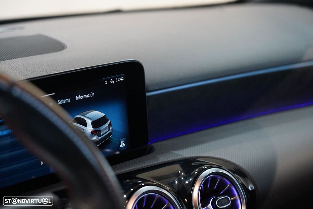 Mercedes-Benz A 200 d AMG Line Aut. - 12