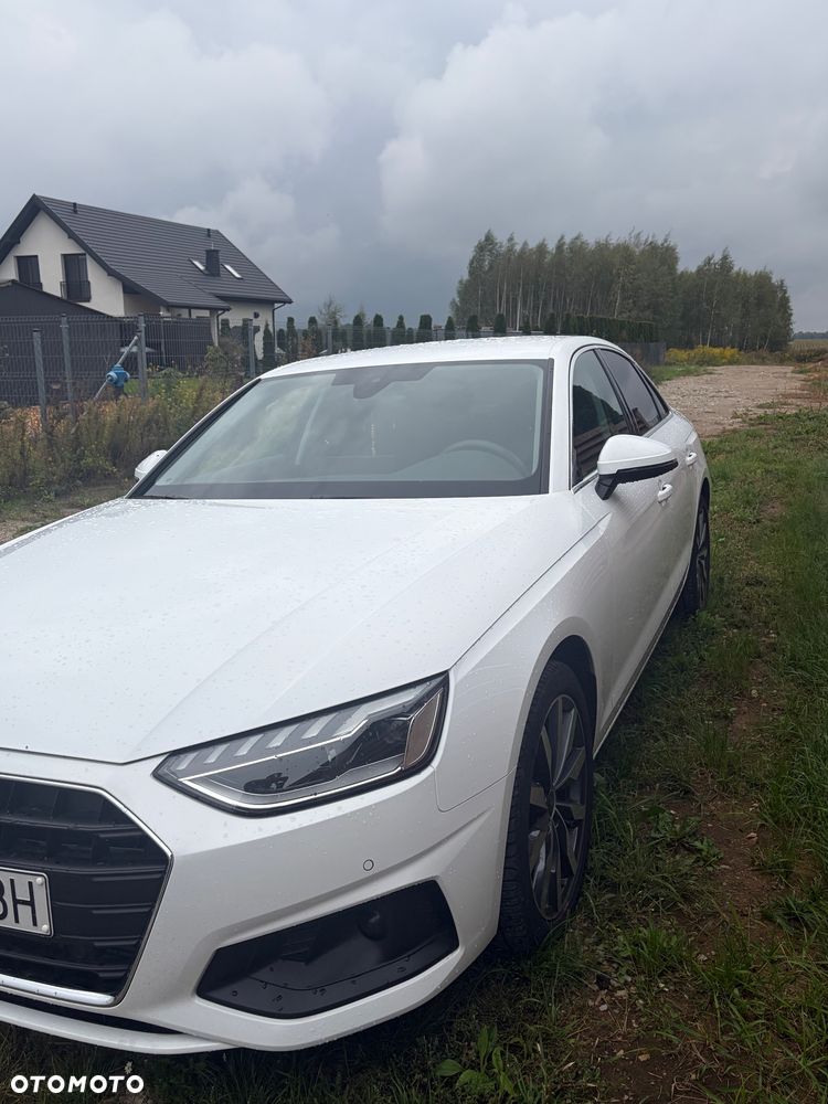 Audi A4 Limousine 35 TFSI mHEV S Line S tronic - 2