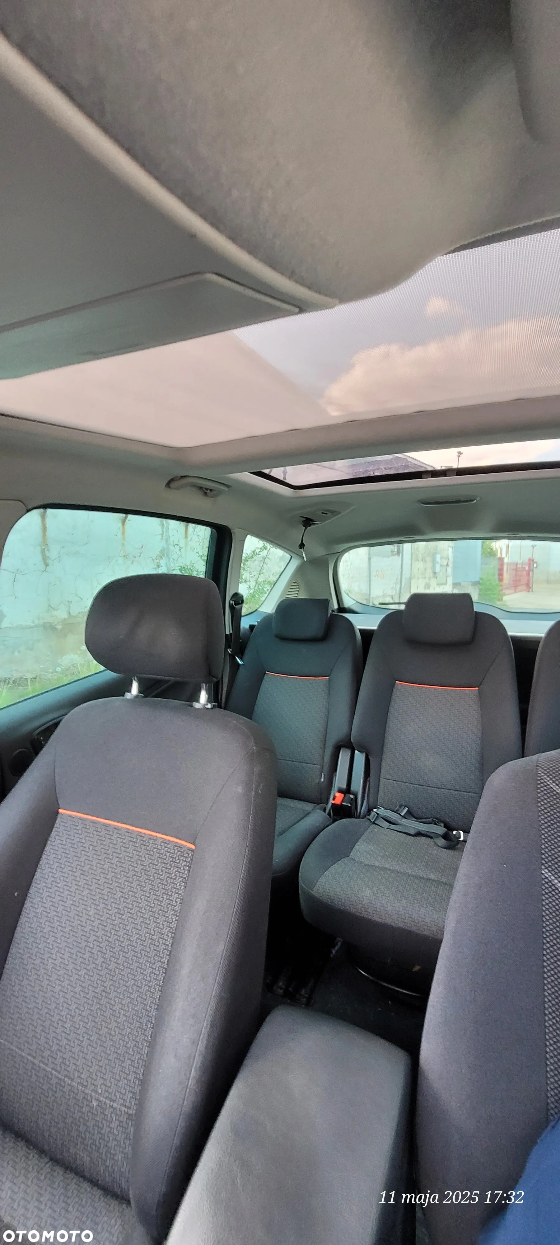 Ford S-Max - 7