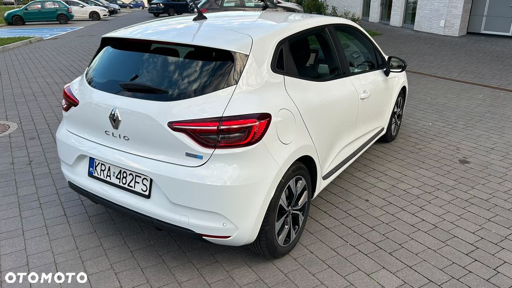 Renault Clio E-TECH 140 BUSINESS EDITION - 3