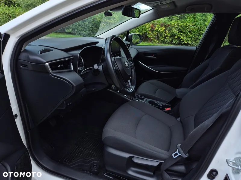 Toyota Corolla 1.6 Comfort - 12