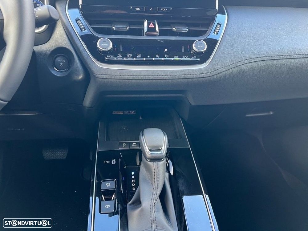 Toyota Corolla Cross 1.8 Hybrid Luxury - 23