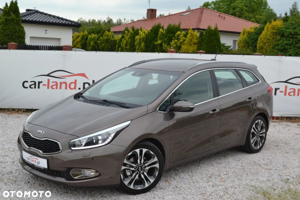Kia Ceed - 4