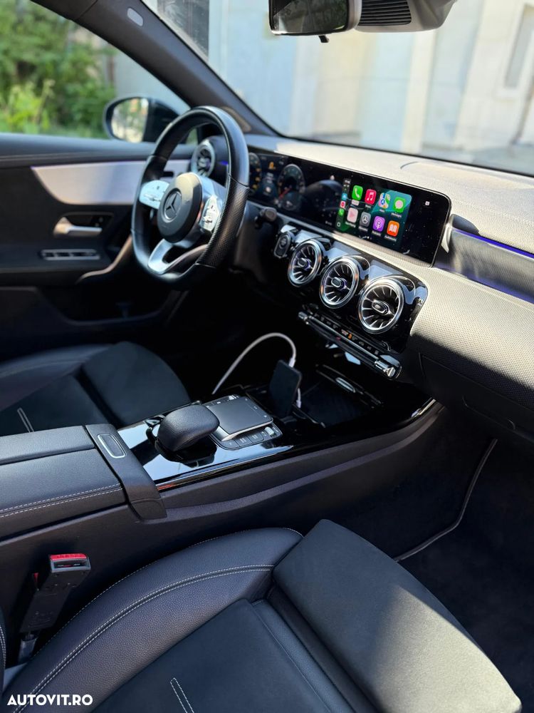 Mercedes-Benz A 250 e 8G-DCT AMG Line - 15