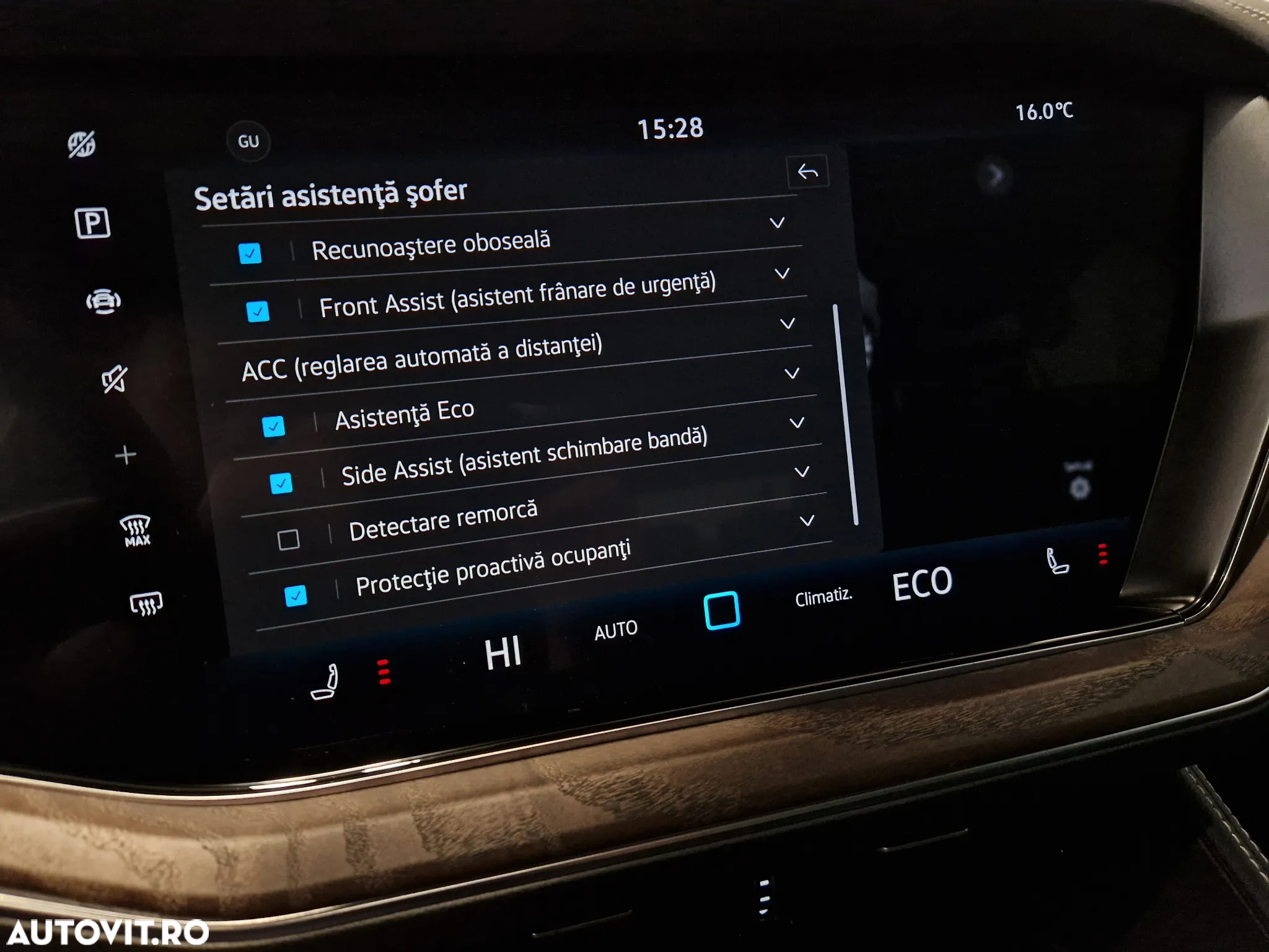 Volkswagen Touareg V6 TDI Elegance - 21