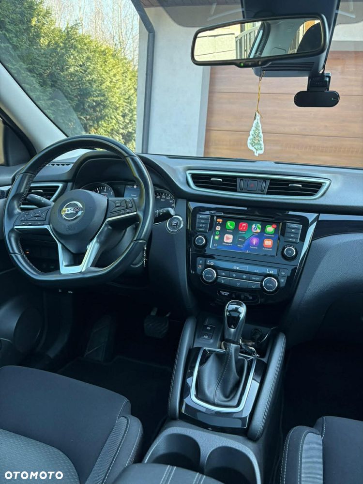 Nissan Qashqai 1.3 DIG-T N-Connecta DCT - 10