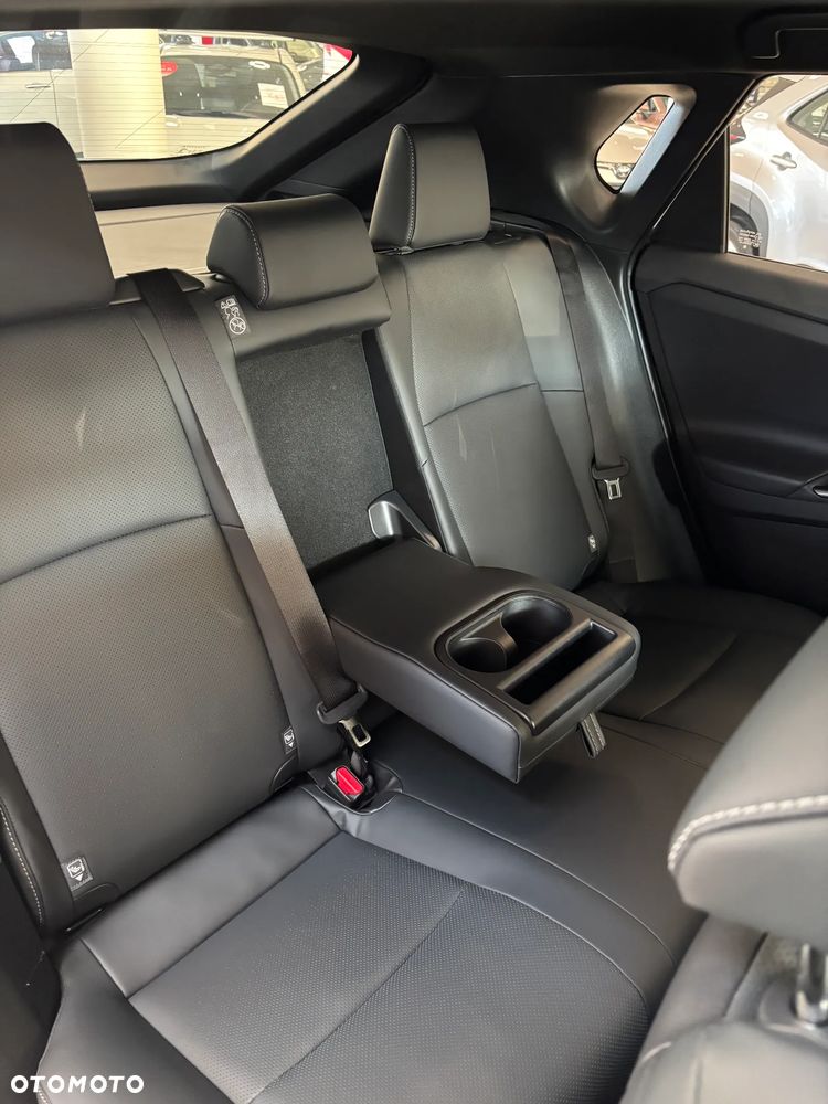 Toyota bZ4X 73.1kWh 4x4 Executive - 29