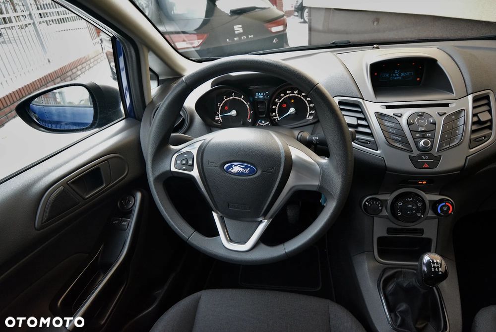 Ford Fiesta 1.25 Ambiente EU5 - 14