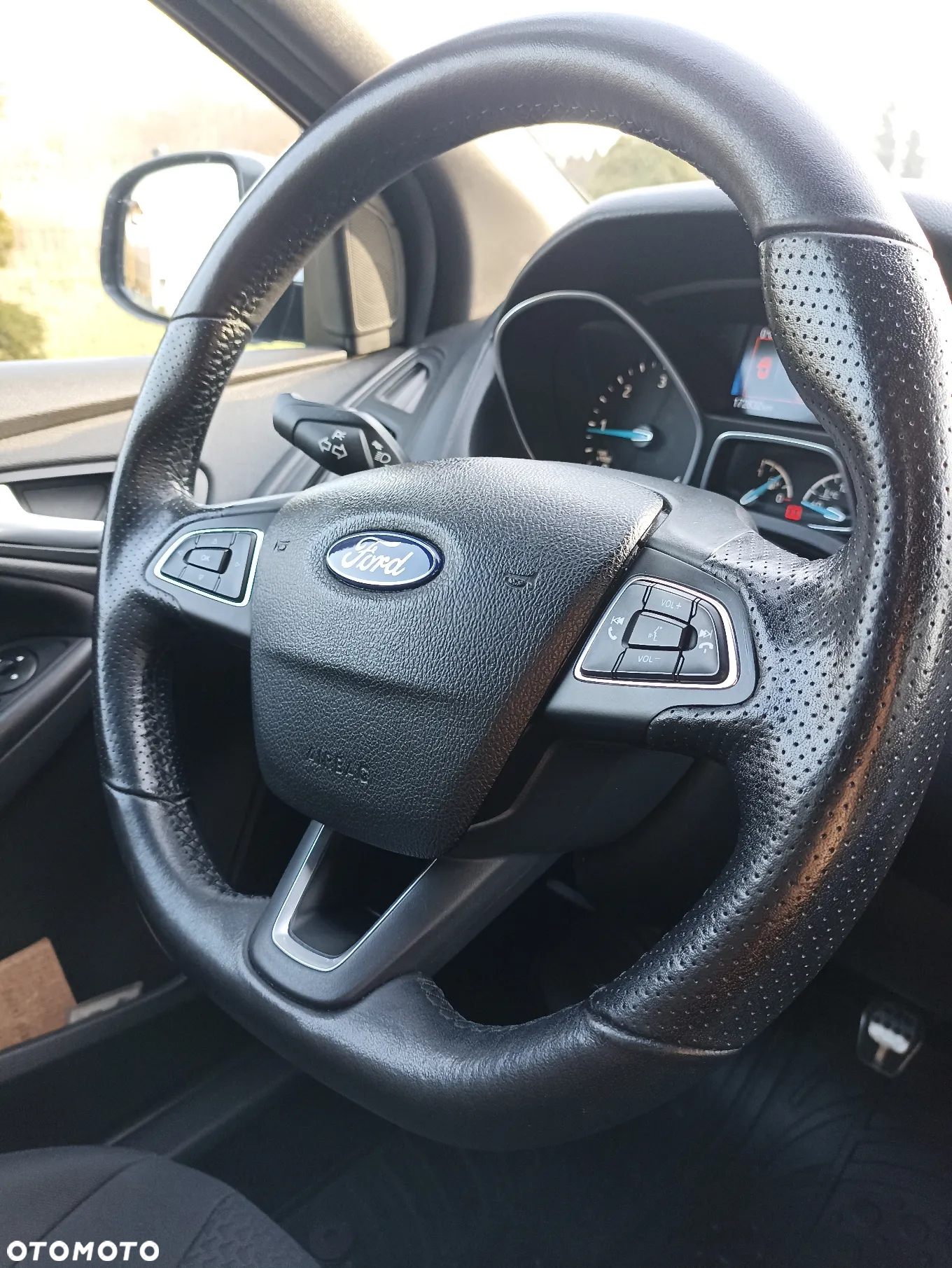 Ford Focus 1.5 TDCi ST-Line - 6