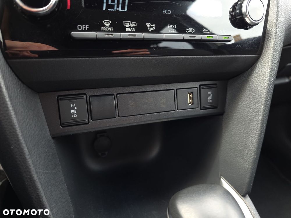 Toyota Yaris Cross Hybrid 1.5 Comfort - 23