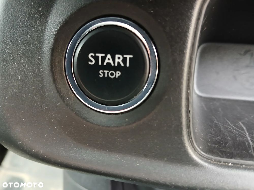Citroën C3 1.2 PureTech Shine - 9