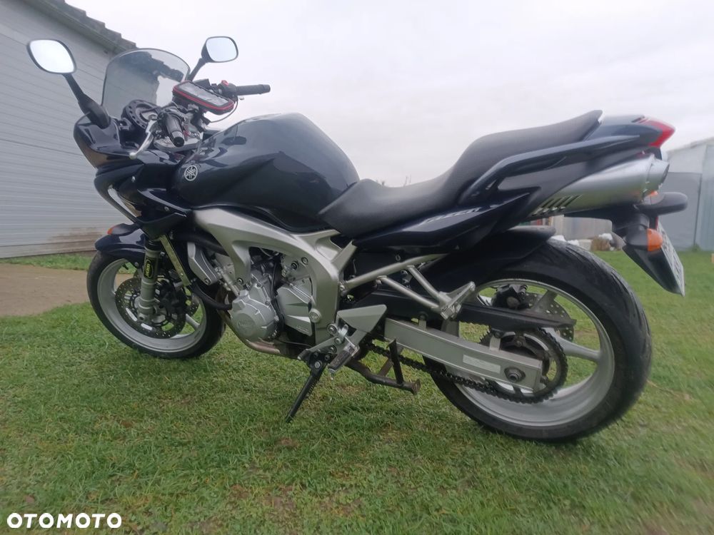 Yamaha FZ6 - 24