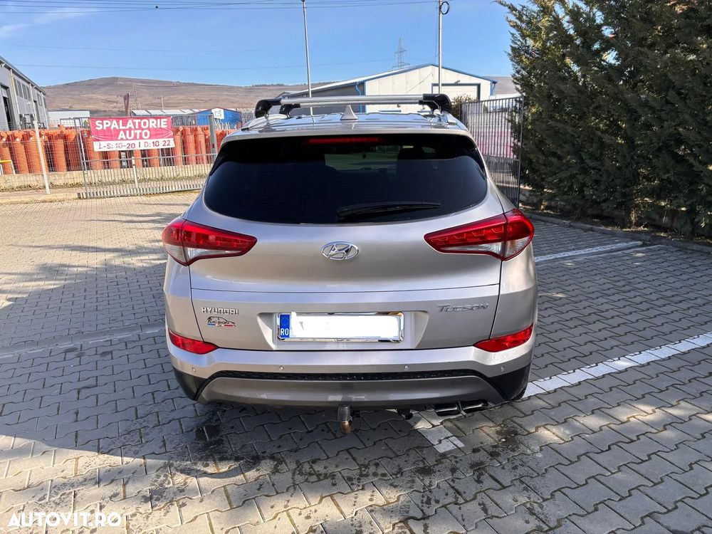 Hyundai Tucson 2.0 CRDI 2WD Style - 2