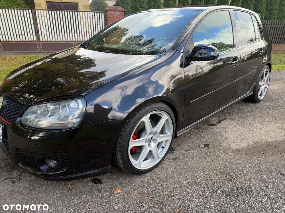 Volkswagen Golf - 16