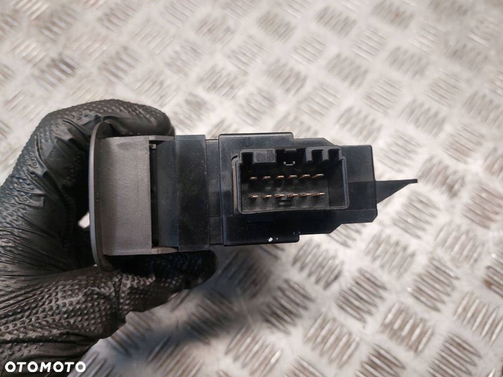 PRZEŁĄCZNIK SZYB LEWY PRZÓD VOLVO S60 I 8682836 09193383 - 4