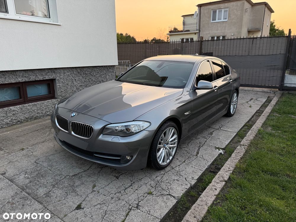 BMW Seria 5 520d Efficient Dynamics Edition - 1