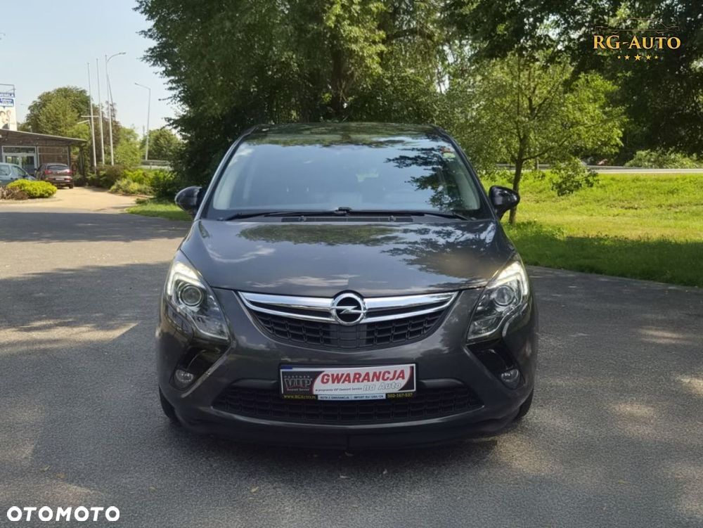 Opel Zafira - 15