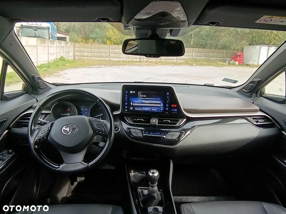 Toyota C-HR 1.2 T GPF Prestige - 31