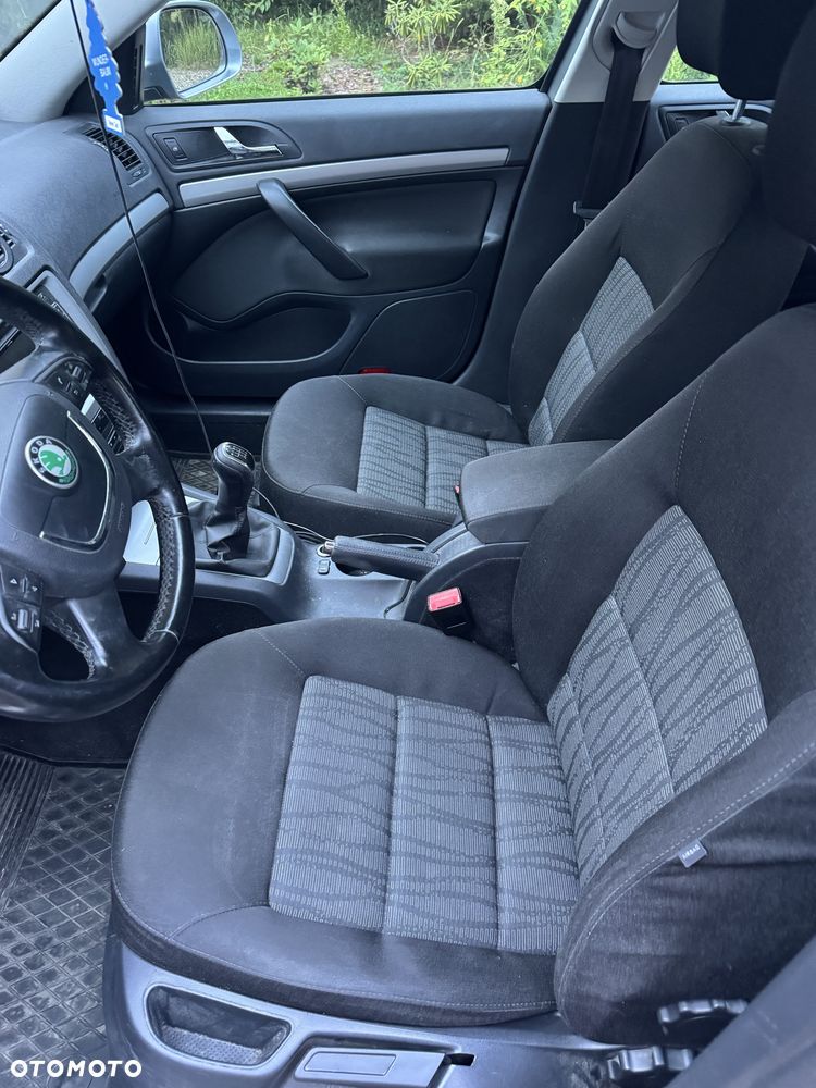 Skoda Octavia - 3