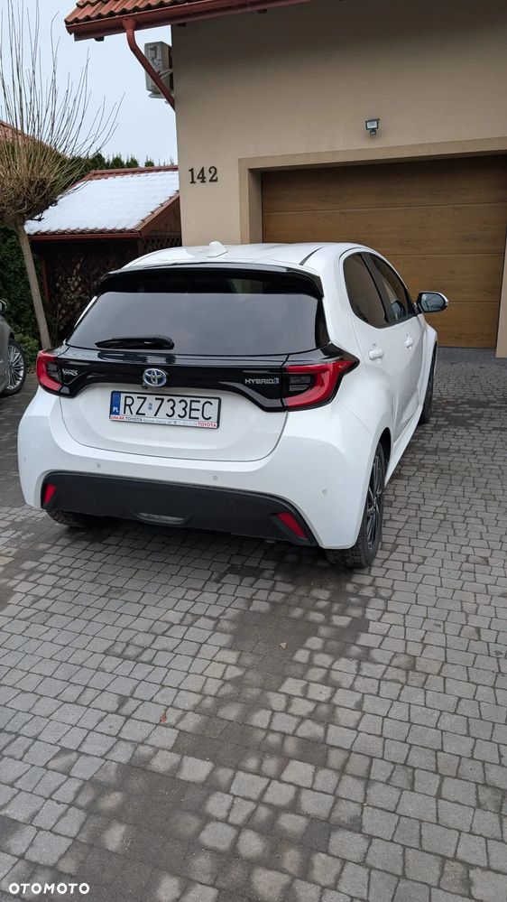 Toyota Yaris Hybrid 1.5 Style - 6