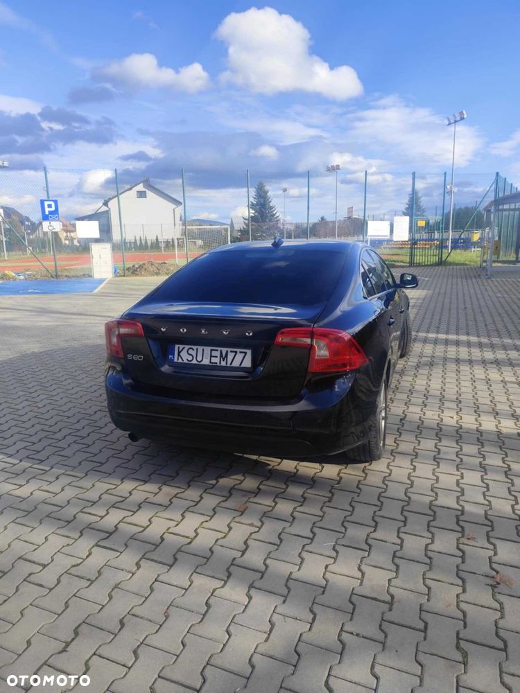 Volvo S60 - 4