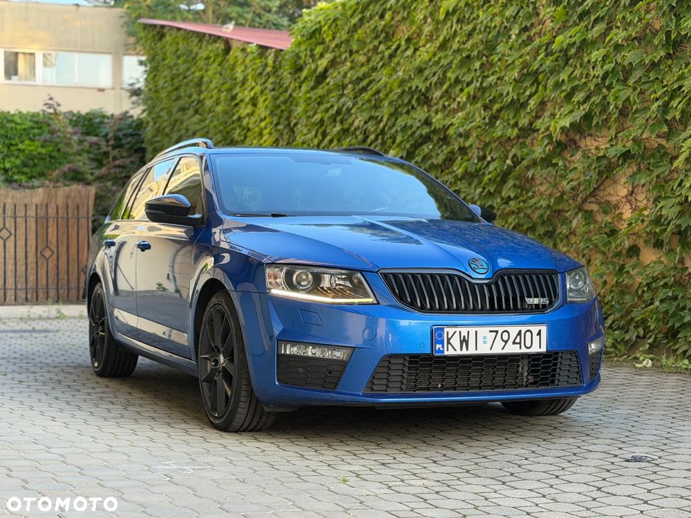 Skoda Octavia 2.0 TSI RS - 9