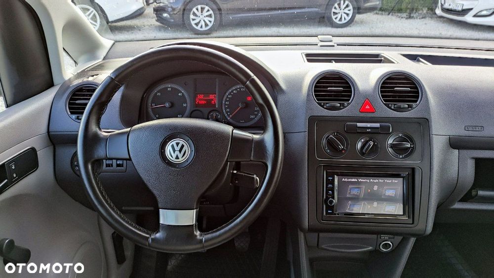 Volkswagen Caddy - 24