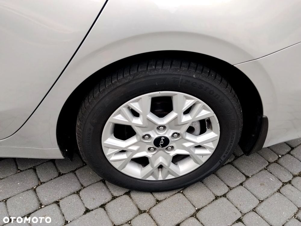 Kia Ceed 1.5 T-GDI M - 9