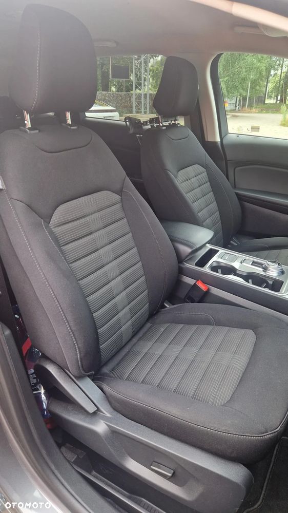 Ford Edge - 12