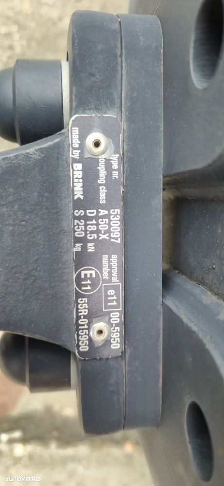 Toyota Hilux 2.8D 204CP 4x4 Double Cab AT Invincible Color Edition - 7