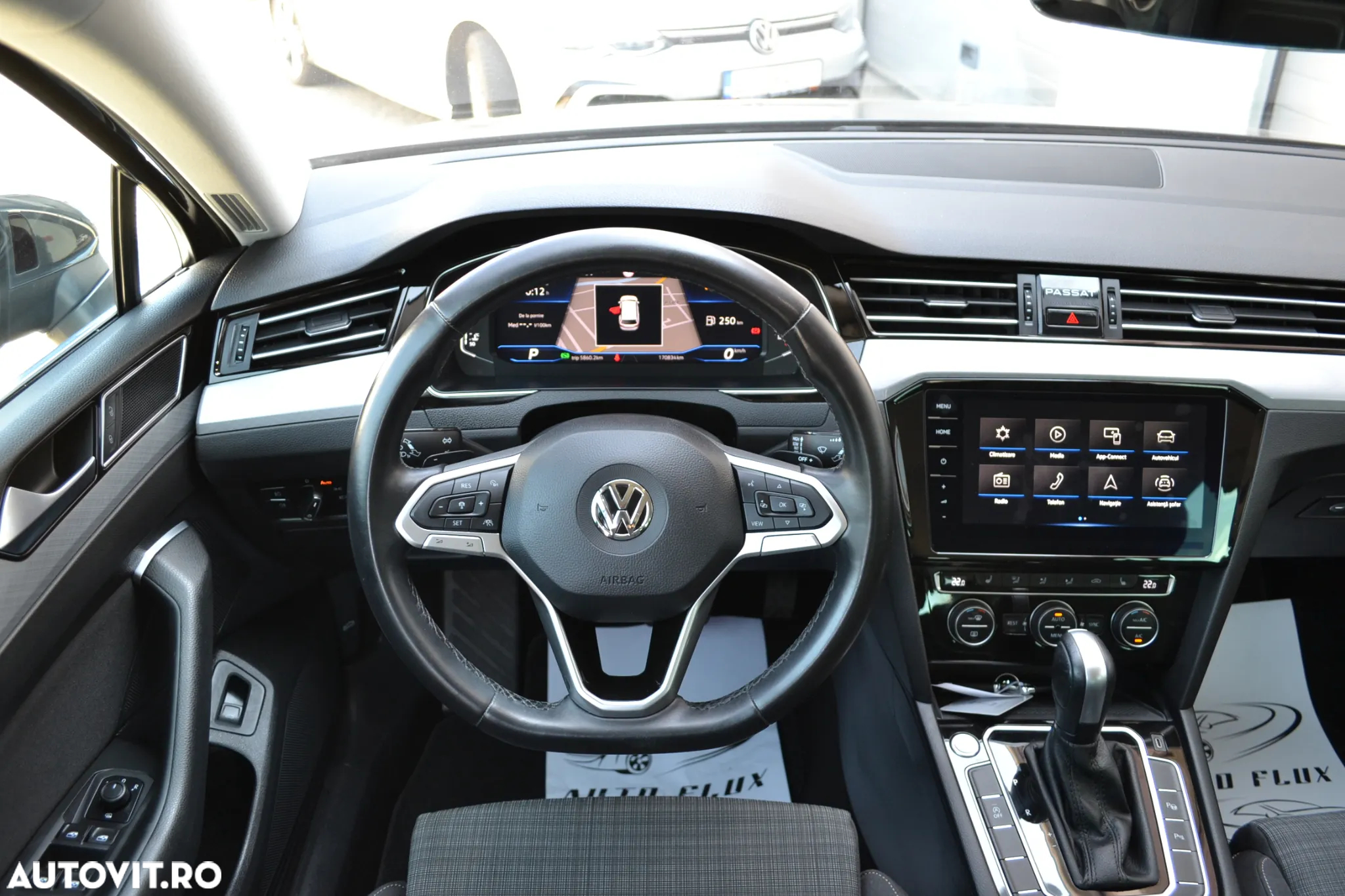 Volkswagen Passat Variant 2.0 TDI SCR DSG Business - 11