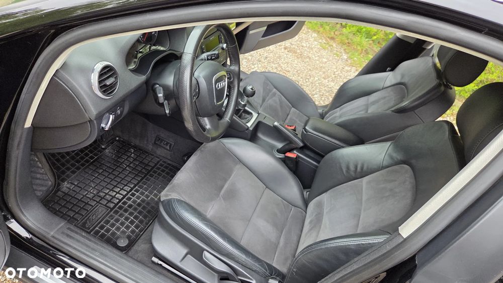 Audi A3 Sportback 2.0 TDI Ambition - 12