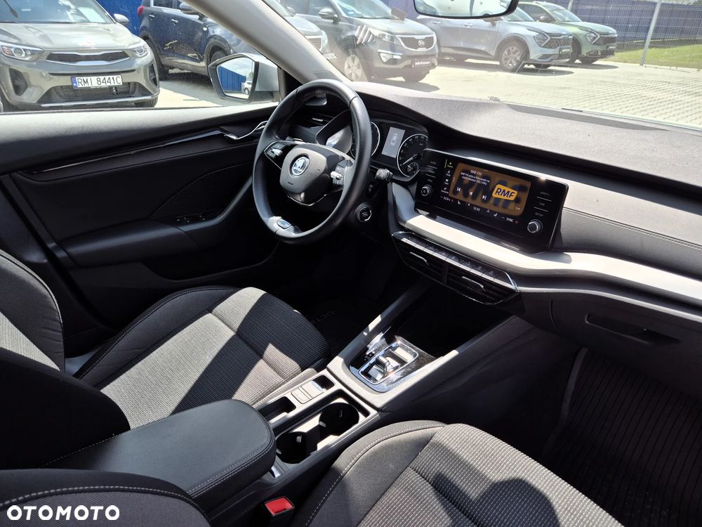 Skoda Octavia 2.0 TDI Ambition DSG - 19
