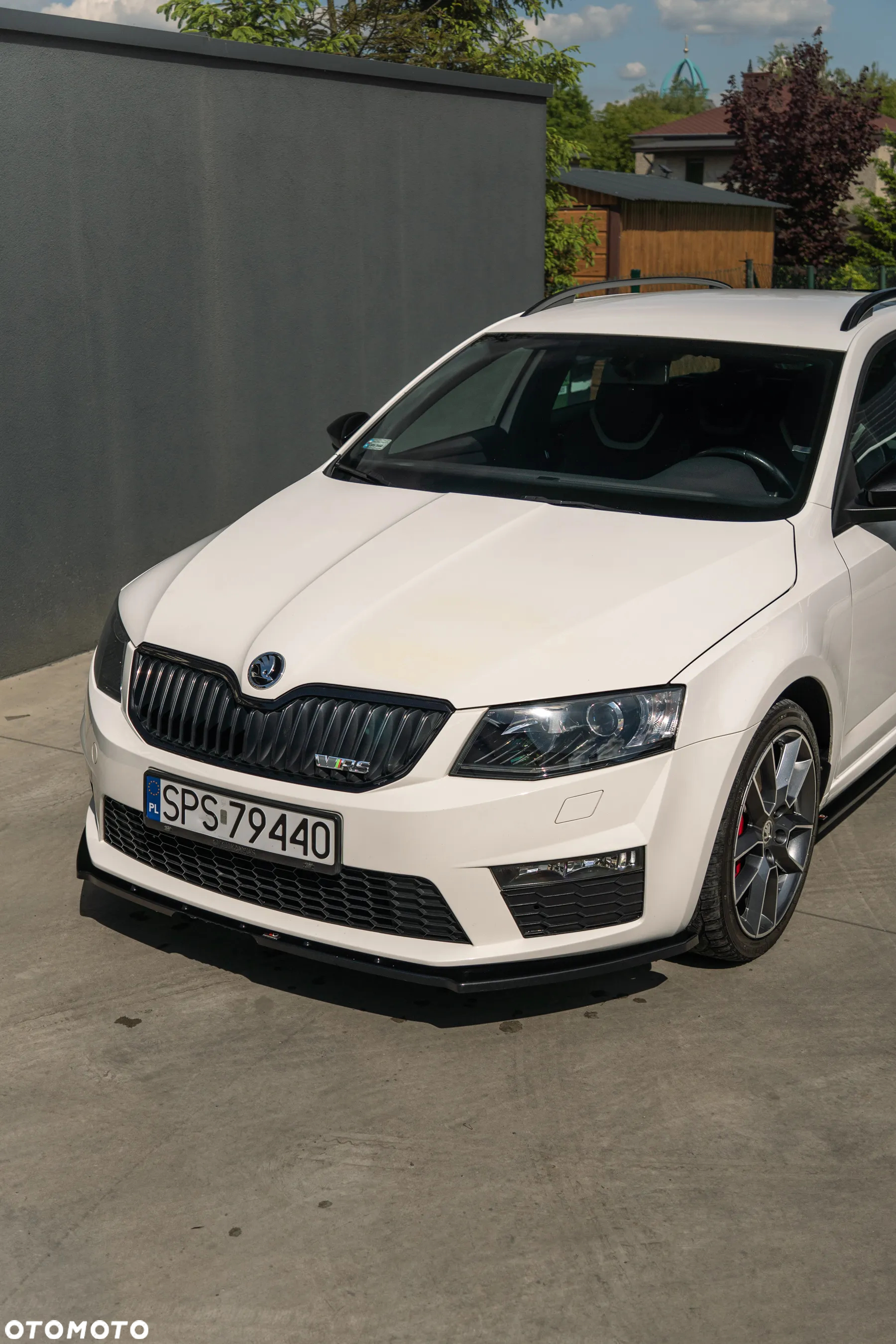 Skoda Octavia 2.0 TDI RS DSG - 2