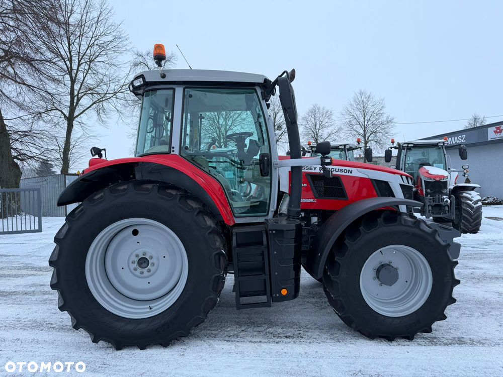 Massey Ferguson 6S.145 Dyna-6 Efficient - 7