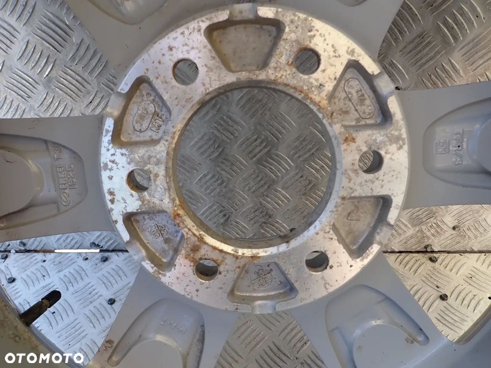 FELGA ALUMINIOWA ISUZU D-MAX 6X139,7 7JX18 ET25 - 7