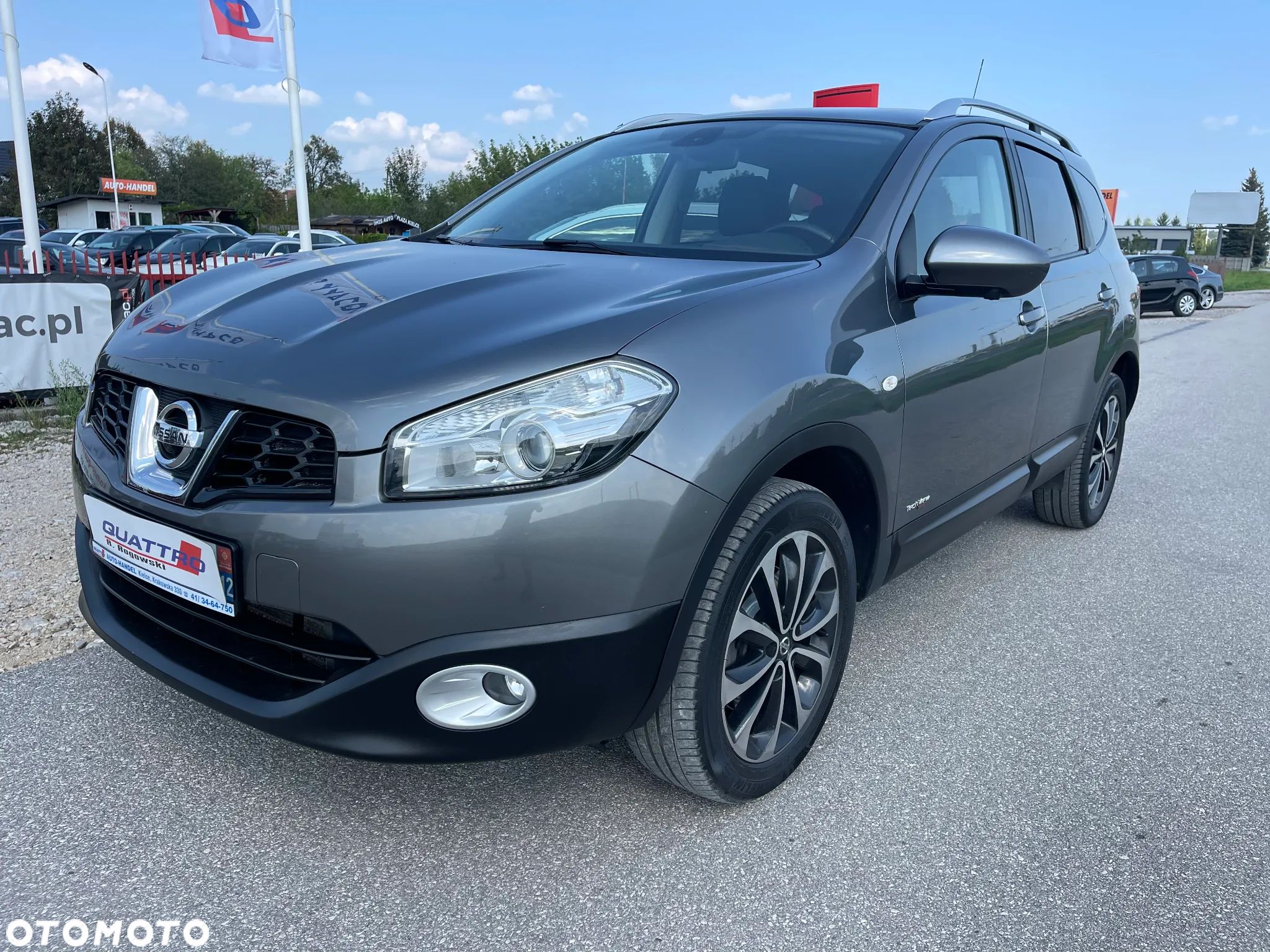Nissan Qashqai+2 - 1