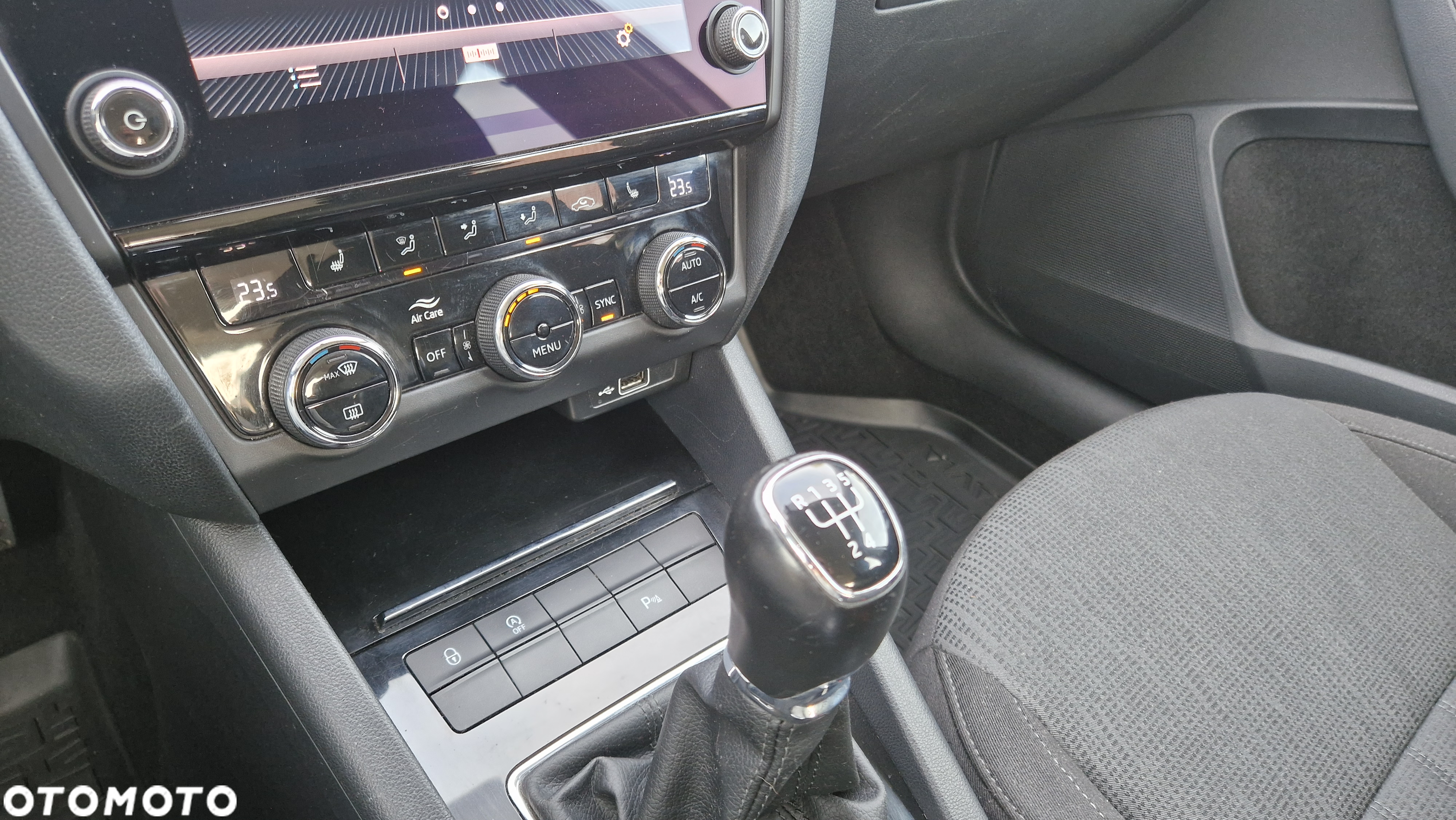 Skoda Octavia 1.6 TDI SCR Style - 16