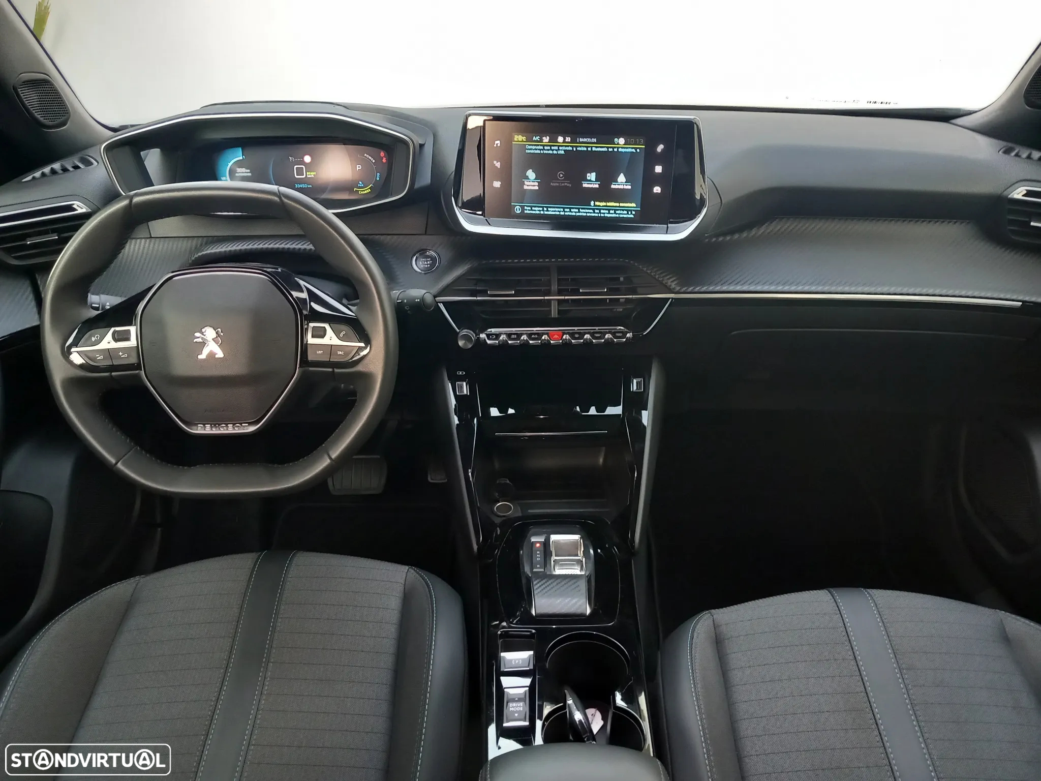 Peugeot e-2008 Allure - 9